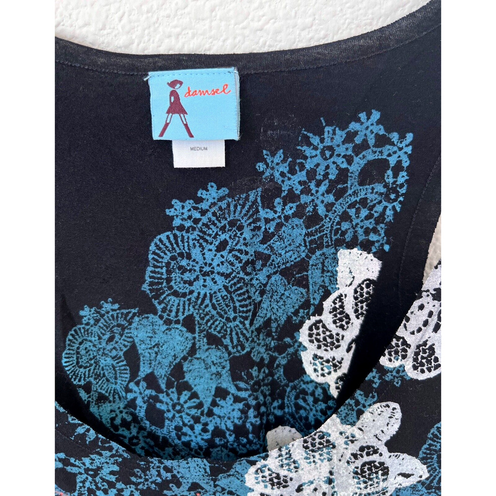 Blue Embroidered Tank - Picture 4 of 13